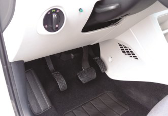 electronic left foot accelerator 